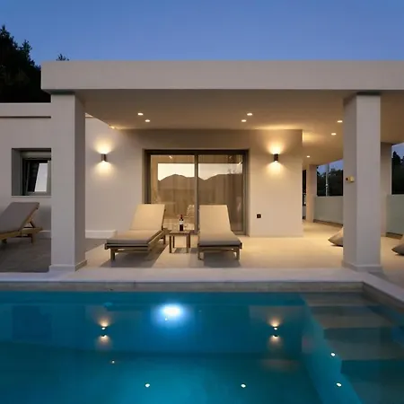 Villa Asimina, A Sensory Escape With Heated Pool By Mindyourvilla