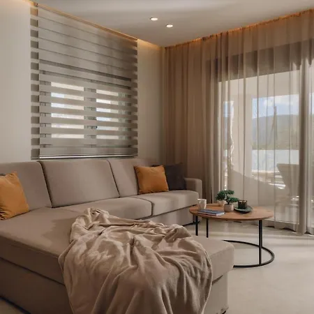 Asimina, A Sensory Escape With Heated Pool By Mindyourvilla *