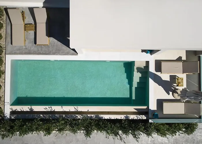 Asimina, A Sensory Escape With Heated Pool By Mindyourvilla Áyios Kírikos
