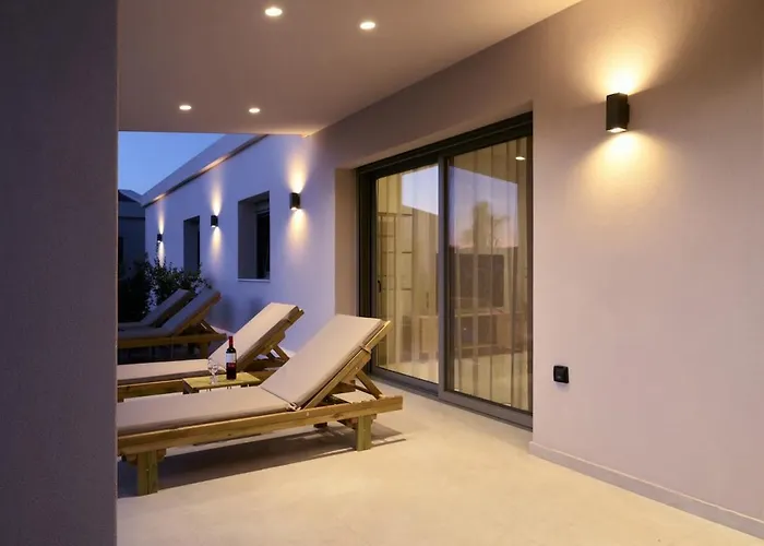 Vila Asimina, A Sensory Escape With Heated Pool By Mindyourvilla *