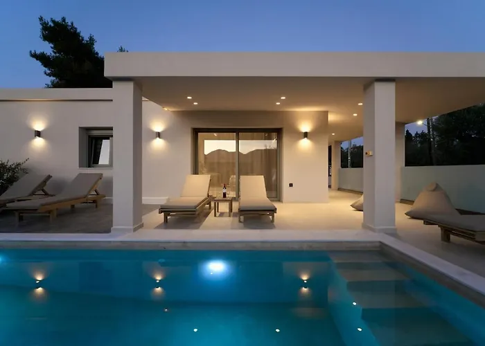 Vila Asimina, A Sensory Escape With Heated Pool By Mindyourvilla