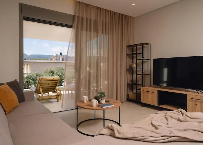 Asimina, A Sensory Escape With Heated Pool By Mindyourvilla Vila *